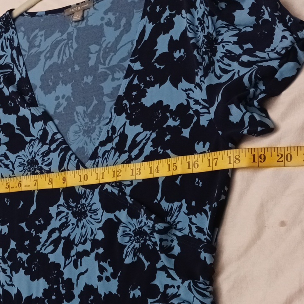 Apt.9 size Large women's dress in black and blue floral design. - Picture 12 of 15